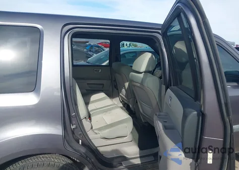 2015 Honda Pilot Lx from USA, damaged, VIN 5FNYF3H25FB029741